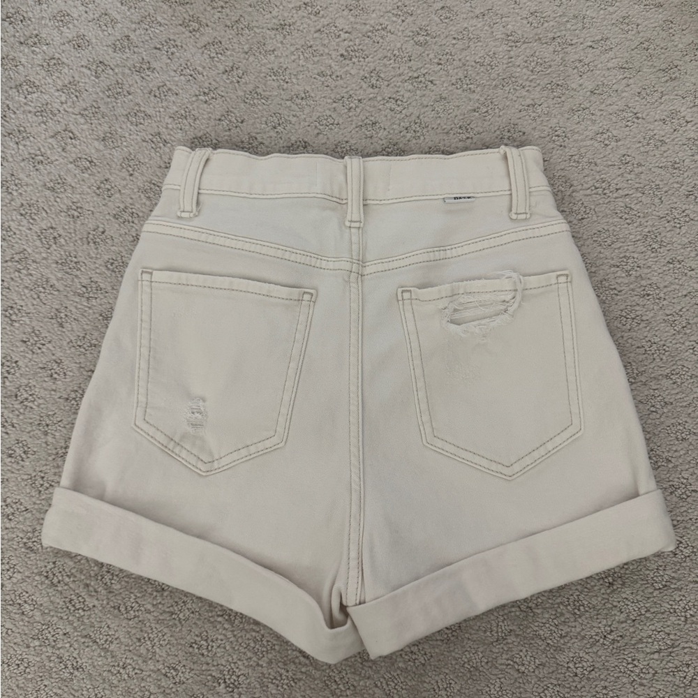 Daze Denim Shorts Women's Size 24 White High Rise - Picture 2 of 4